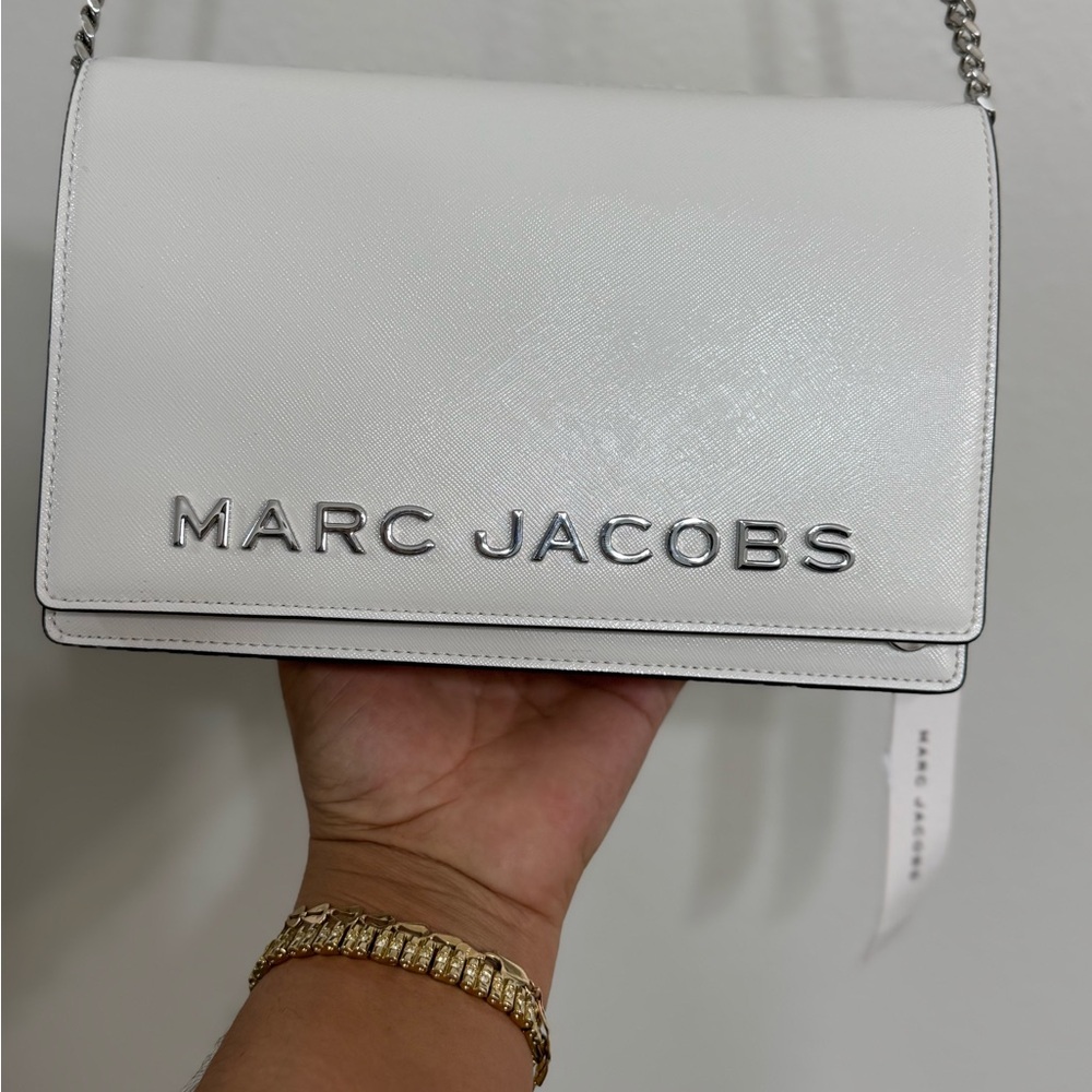 Marc Jacobs Leather Crossbody Bag - Picture 2 of 12